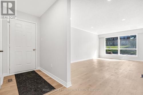 14-16 Peel Street, Barrie, ON - Indoor Photo Showing Other Room