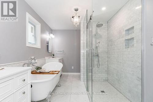 44 Stroud Crescent, Wasaga Beach, ON - Indoor Photo Showing Bathroom