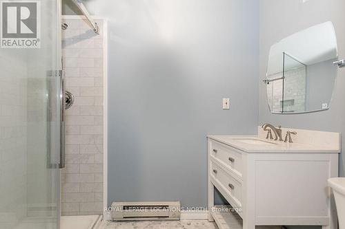 44 Stroud Crescent, Wasaga Beach, ON - Indoor Photo Showing Bathroom