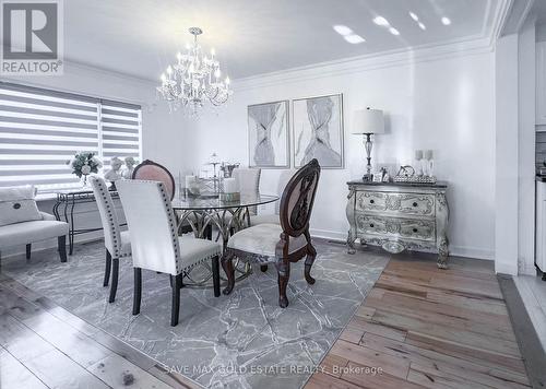 252 Walter Avenue N, Hamilton, ON - Indoor Photo Showing Dining Room