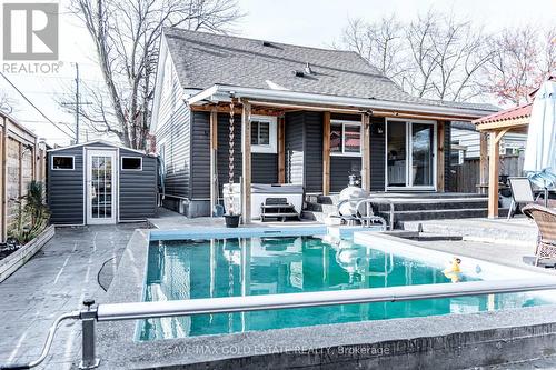 252 Walter Avenue N, Hamilton, ON - Outdoor With In Ground Pool