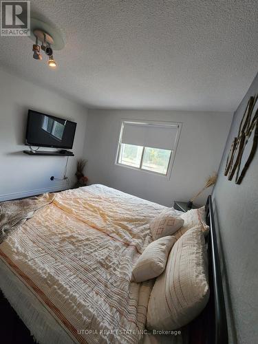 203 - 2170 Bromsgrove Road, Mississauga, ON - Indoor Photo Showing Bedroom