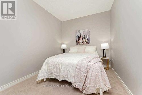 413 - 383 Main Street E, Milton, ON - Indoor Photo Showing Bedroom