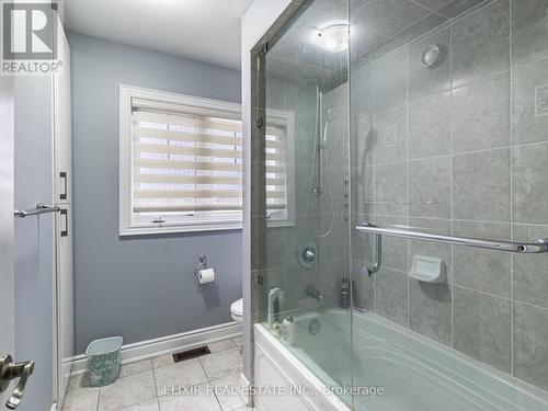 76 Degrey Drive, Brampton, ON - Indoor Photo Showing Bathroom