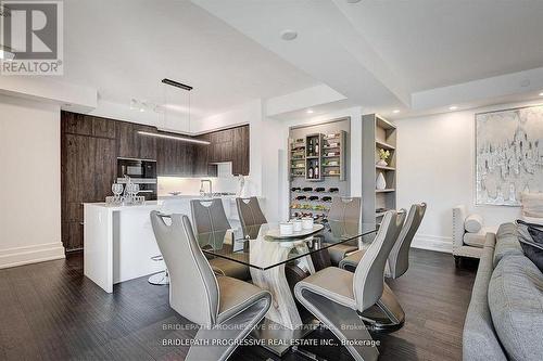 401 - 3 Southvale Drive, Toronto, ON - Indoor Photo Showing Dining Room