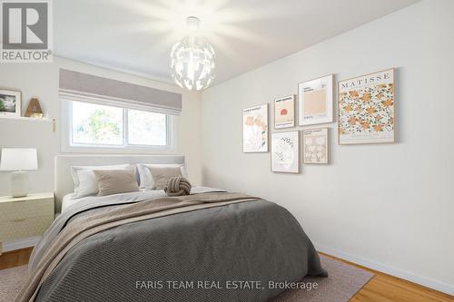 5 Vanity Court, Toronto, ON - Indoor Photo Showing Bedroom