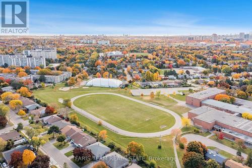 5 Vanity Court, Toronto, ON - Outdoor With View