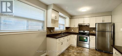 131 Broadlands Boulevard, Toronto, ON - Indoor Photo Showing Kitchen With Stainless Steel Kitchen With Double Sink