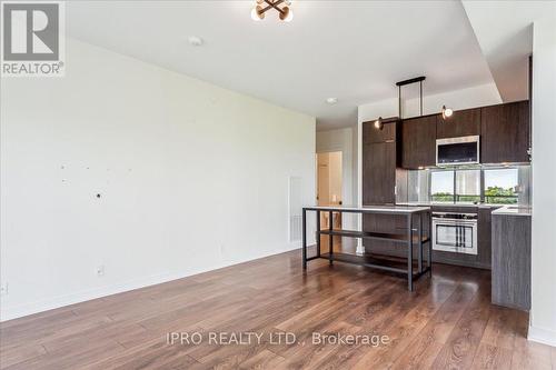 602 - 609 Avenue Road, Toronto, ON - Indoor Photo Showing Kitchen