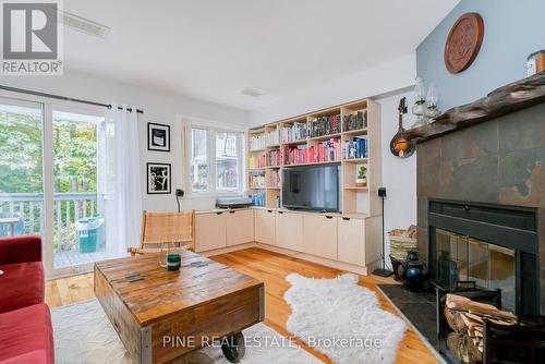 B - 32 Massey Street, Toronto, ON - Indoor Photo Showing Living Room With Fireplace