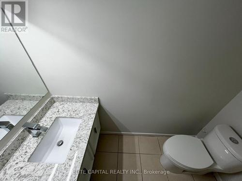 9 Lofty Hill Way, Toronto, ON - Indoor Photo Showing Bathroom