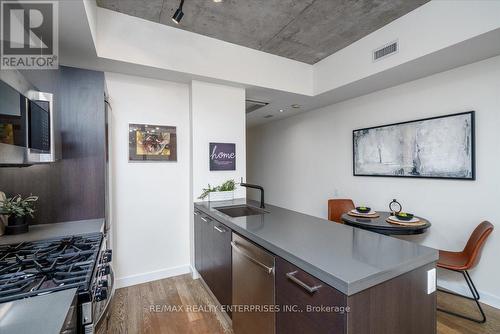 811 - 25 Stafford Street, Toronto, ON - Indoor Photo Showing Kitchen