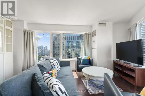 2411 - 210 Victoria Street, Toronto, ON - Indoor