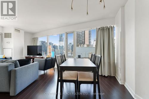 2411 - 210 Victoria Street, Toronto, ON - Indoor