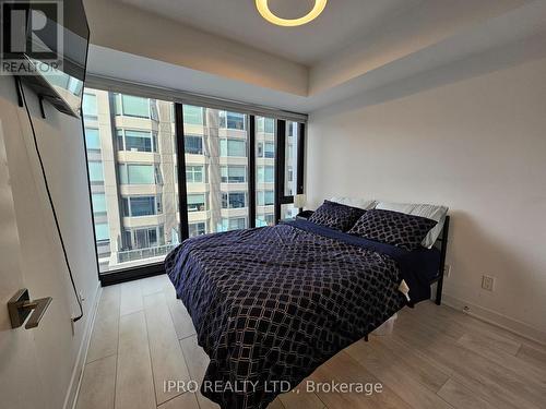 712 - 188 Cumberland Street, Toronto, ON - Indoor Photo Showing Bedroom