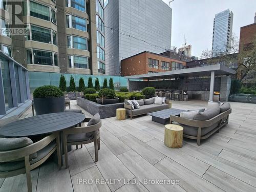 712 - 188 Cumberland Street, Toronto, ON - Outdoor With Deck Patio Veranda