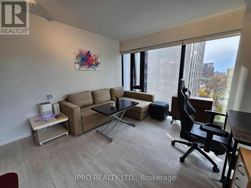 712 - 188 Cumberland Street, Toronto, ON - Indoor