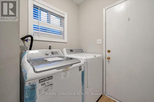 1 Barwick Court E, Whitby, ON - Indoor Photo Showing Laundry Room