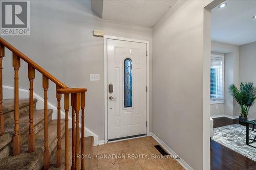 1 Barwick Court E, Whitby, ON - Indoor Photo Showing Other Room