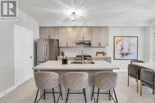 1058 Thompson Drive, Oshawa, ON - Indoor Photo Showing Kitchen With Stainless Steel Kitchen With Double Sink