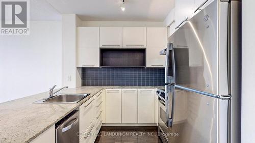 3409 - 21 Carlton Street, Toronto, ON - Indoor Photo Showing Kitchen With Stainless Steel Kitchen With Upgraded Kitchen