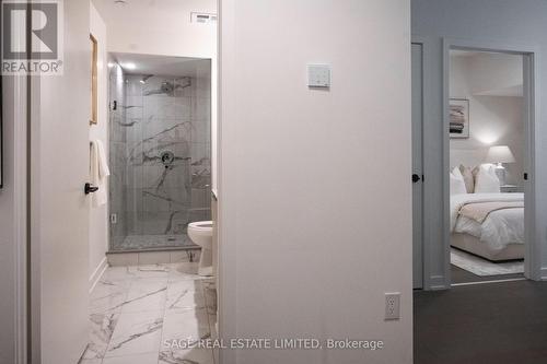 205 - 123 Portland Street, Toronto, ON - Indoor Photo Showing Bathroom