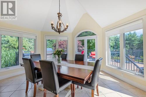 3 Springview Court, East Garafraxa, ON - Indoor Photo Showing Dining Room