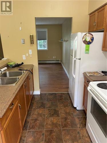 22 Chaffey Street, Brockville, ON - Indoor Photo Showing Kitchen With Double Sink