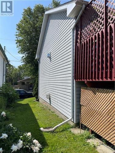 22 Chaffey Street, Brockville, ON - Outdoor