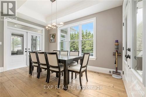 10385 Shaw Road, North Dundas, ON - Indoor Photo Showing Dining Room