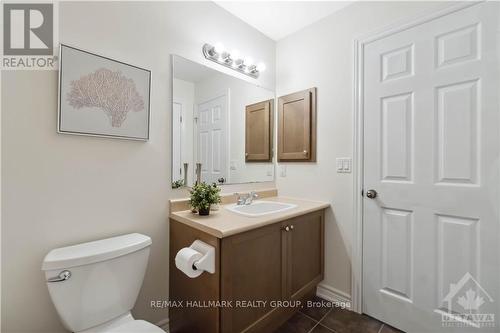 323 Glenbrae Avenue, Ottawa, ON - Indoor Photo Showing Bathroom