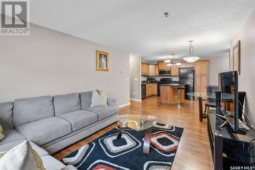 A207 103 Wellman Crescent, Saskatoon, SK - Indoor Photo Showing Living Room