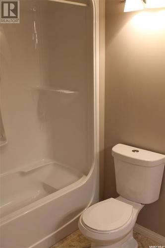 602 2221 Adelaide Street E, Saskatoon, SK - Indoor Photo Showing Bathroom