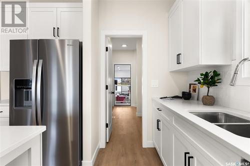 186 Kostiuk Crescent, Saskatoon, SK - Indoor Photo Showing Kitchen With Double Sink