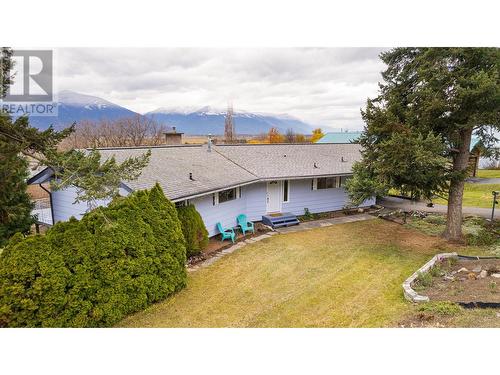 205 5Th Avenue N, Creston, BC - Outdoor With View