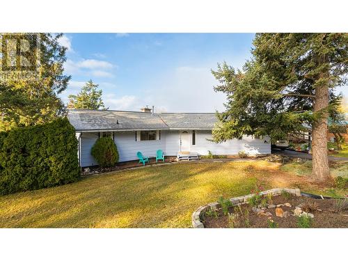 205 5Th Avenue N, Creston, BC - Outdoor