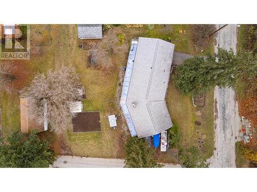 205 5Th Avenue N, Creston, BC - Outdoor