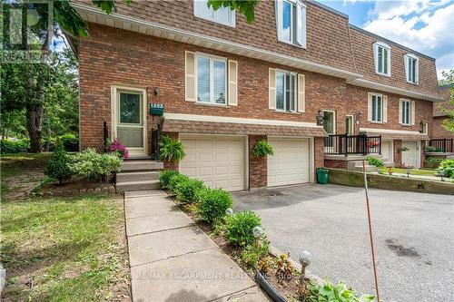 1523 Westminster Place, Burlington, ON - Outdoor With Facade