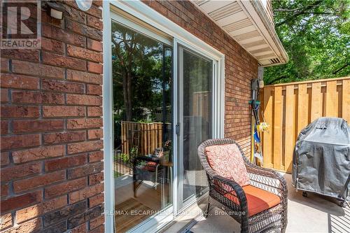 1523 Westminster Place, Burlington, ON - Outdoor With Exterior