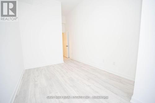 Th108 - 220 Missinnihe Way, Mississauga, ON -  Photo Showing Other Room