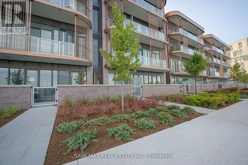 Th108 - 220 Missinnihe Way, Mississauga, ON - Outdoor With Balcony With Facade