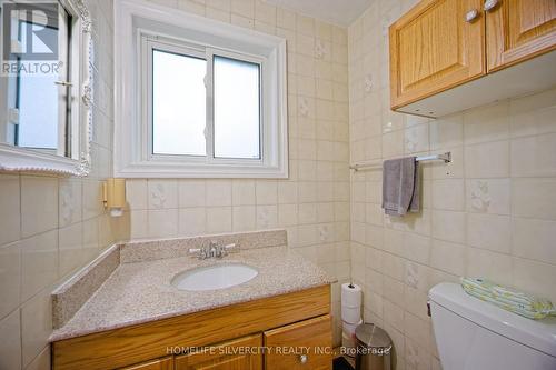 3053 Merritt Avenue, Mississauga, ON - Indoor Photo Showing Bathroom