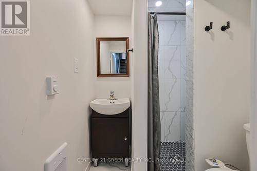 96 - 97 Collins Crescent, Brampton, ON - Indoor Photo Showing Bathroom