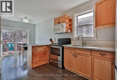 49 Fourth Street S, Toronto, ON - Indoor Photo Showing Kitchen