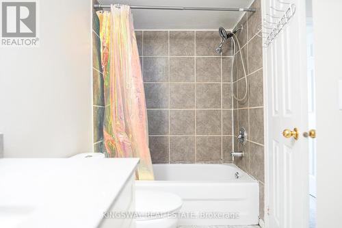 149 - 9800 Mclaughlin Road, Brampton, ON - Indoor Photo Showing Bathroom