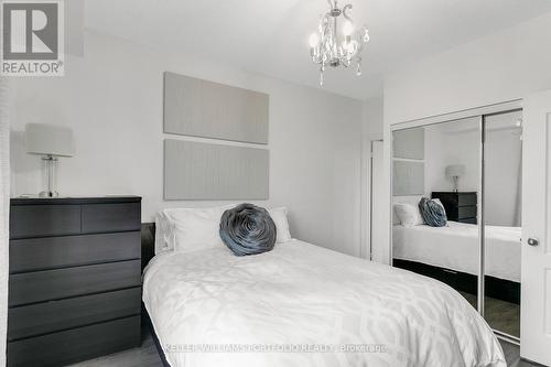 306 - 3351 Cawthra Road, Mississauga, ON - Indoor Photo Showing Bedroom