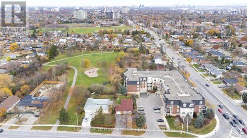 306 - 3351 Cawthra Road, Mississauga, ON - Outdoor With View