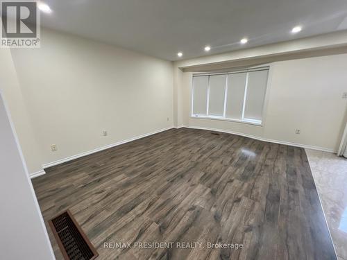 Upper - 190 Brisdale Drive, Brampton, ON - Indoor Photo Showing Other Room