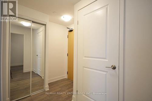 1601 - 202 Burnhamthorpe Road E, Mississauga, ON - Indoor Photo Showing Other Room