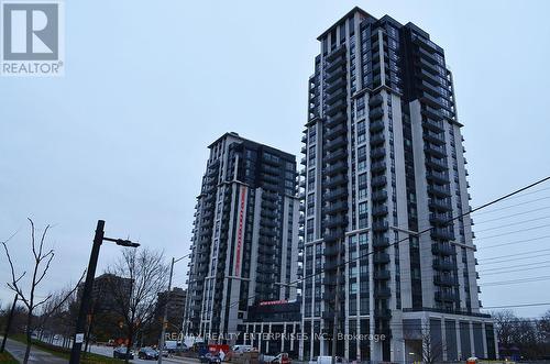 1601 - 202 Burnhamthorpe Road E, Mississauga, ON - Outdoor With Facade